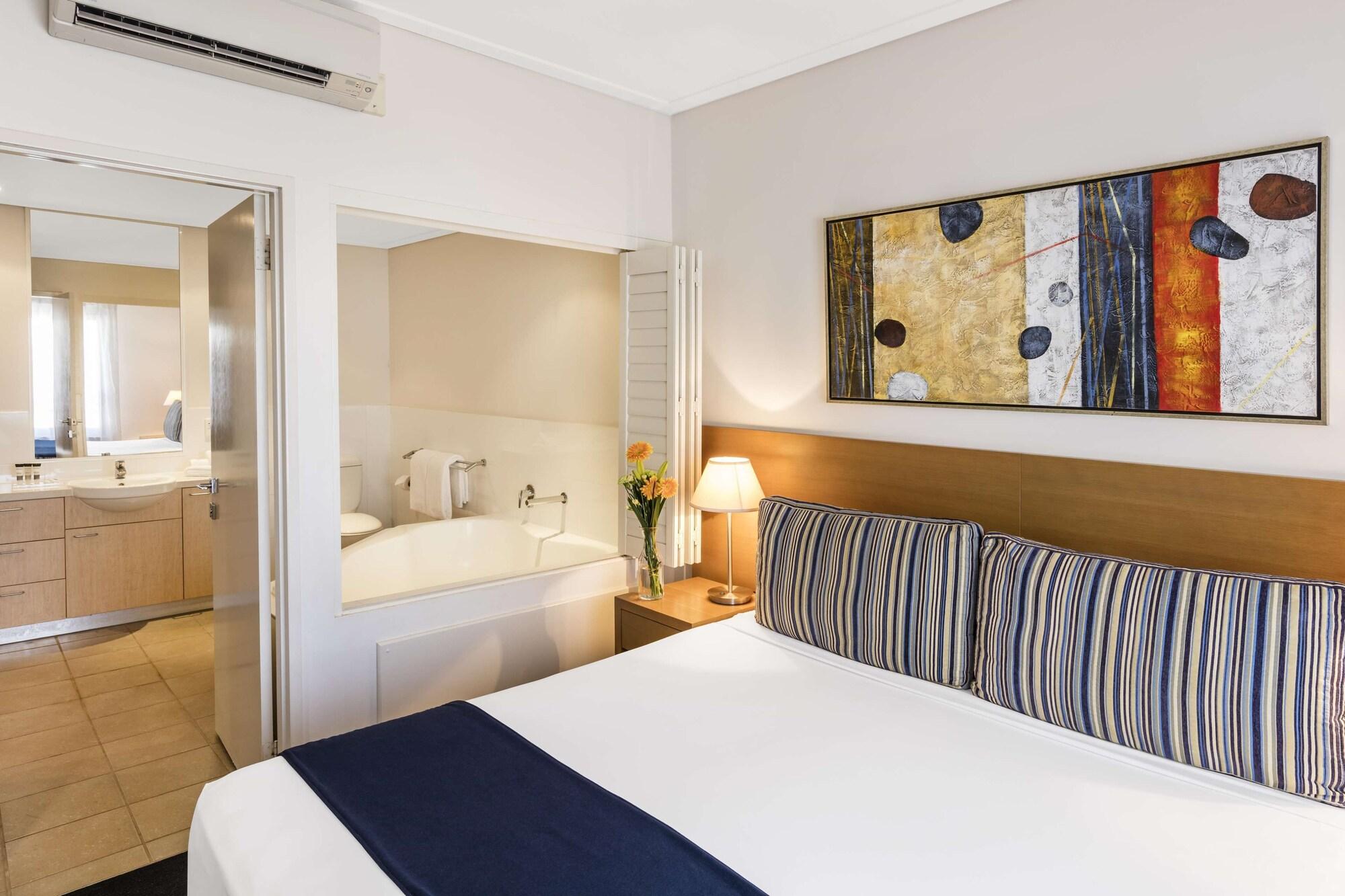 Oaks Broome Hotel Екстер'єр фото